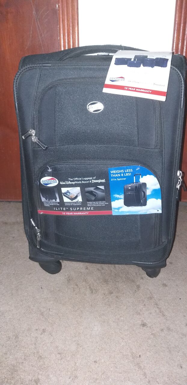 Busaiteen, Household Items, BHD 148,  American Tourister Luggage & Bose Original Quietcomfort 35 Ll Bluetooth Headphones.