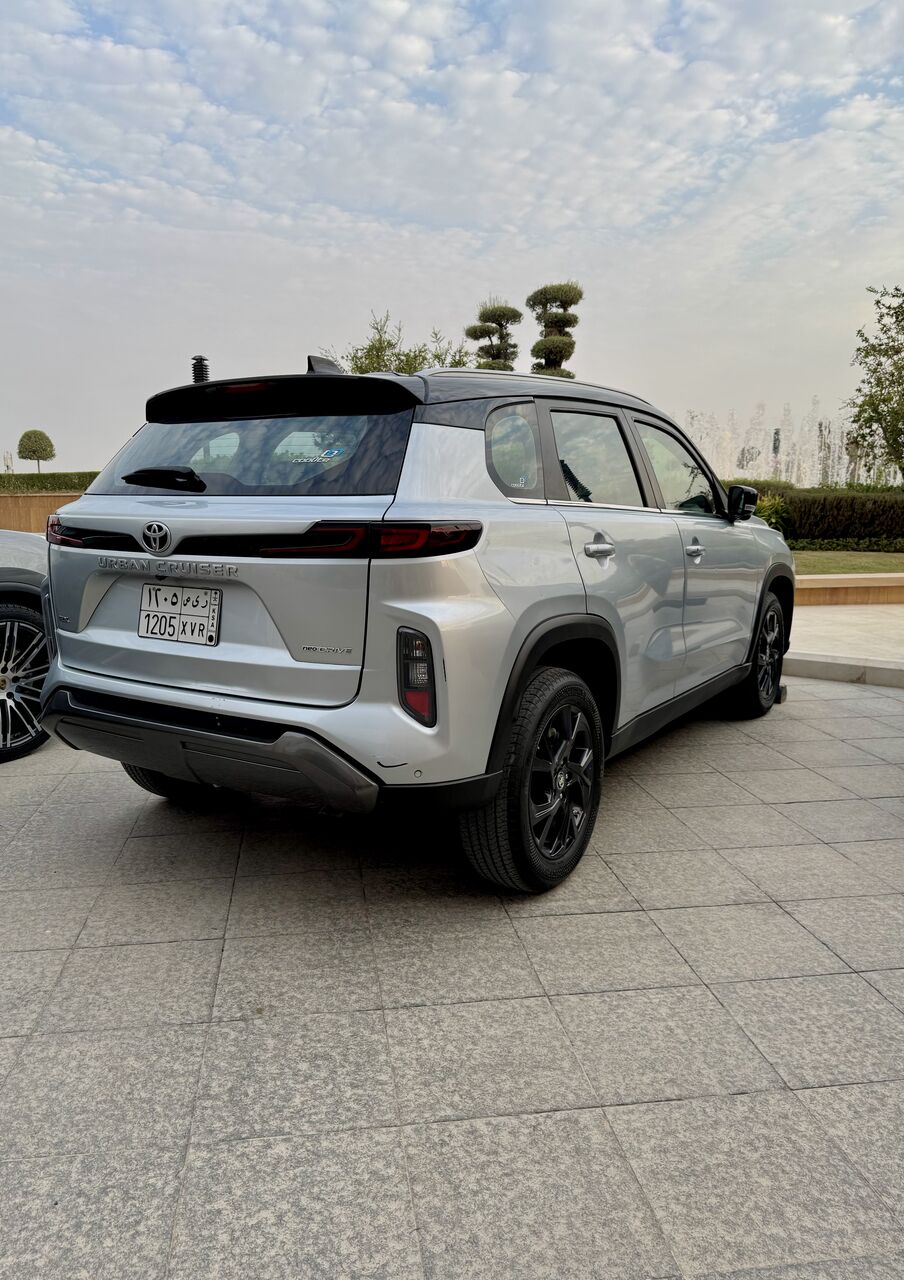 Riyadh, Vehicles, Cars & Trucks , SAR 69000,  Toyota Urban Cruiser,  2025,  Automatic,  21000 KM,   Hybrid  Full Option