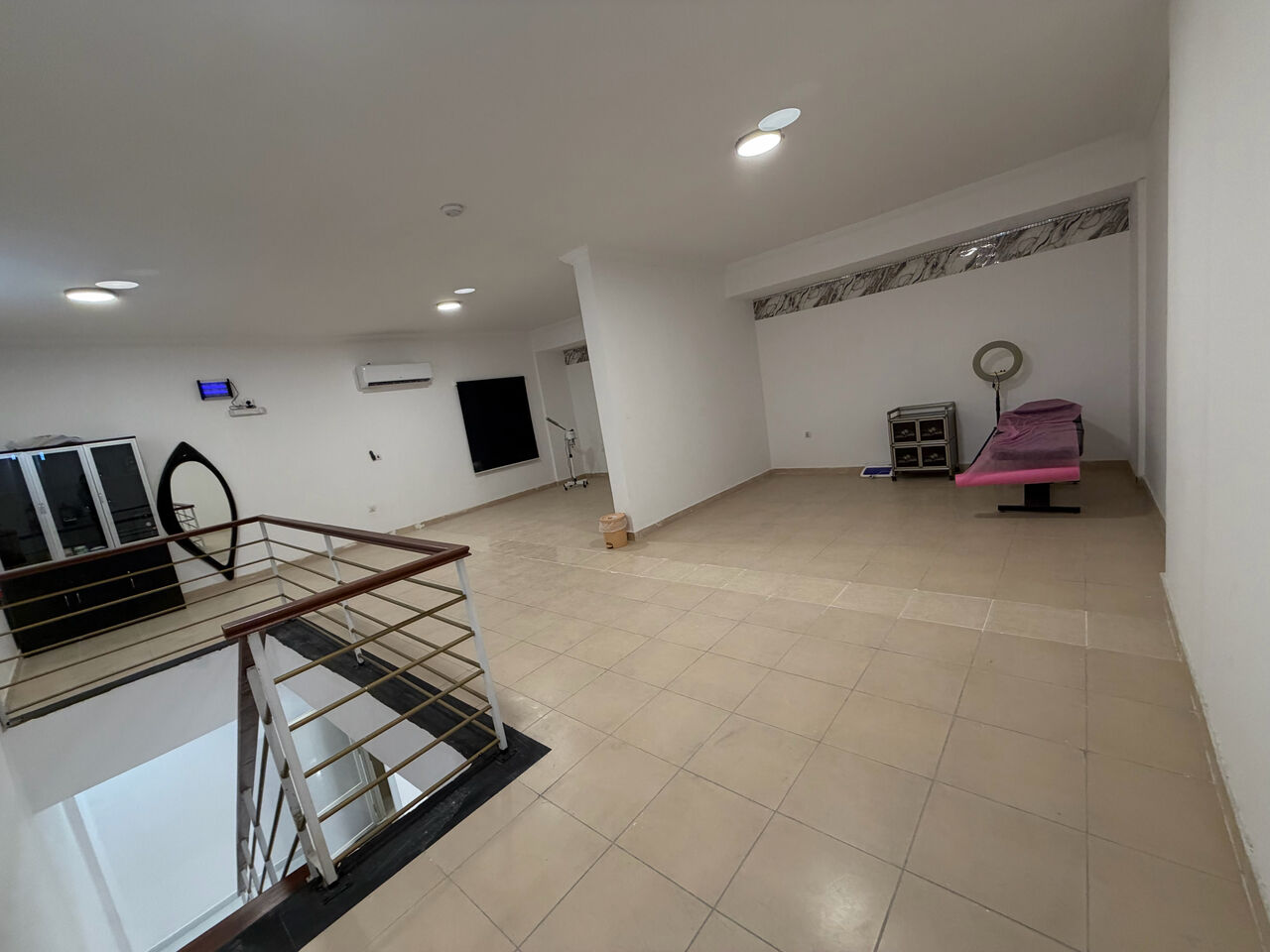 Jeddah, Businesses For Sale, Ladies Salon For Sale