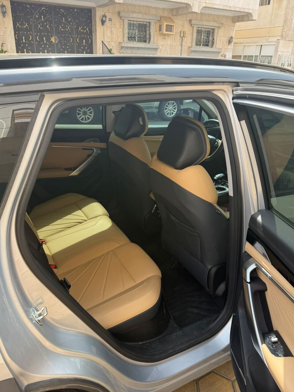 Jeddah, Vehicles, Cars & Trucks , SAR 70000,  Geely Starray,  2024,  Automatic,  2700 KM,    Full Options, Silver New Condition