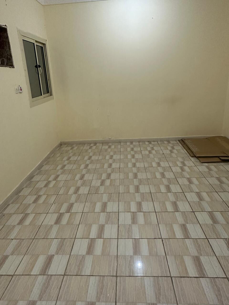 Al Aziziyah, Bedspace For Rent, SAR 1350/year,  Room For Rent (Please Whatsapp Me Only)
