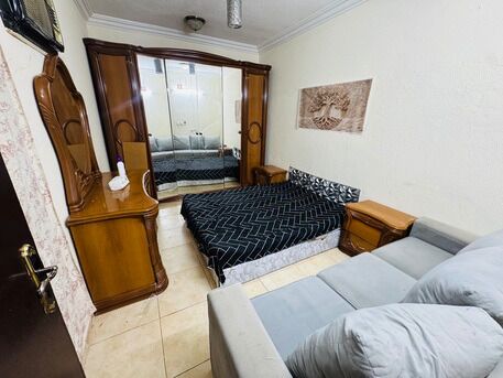 Al Malaz, Rooms for Rent, SAR 1200/month,  Furnished,  Rooms Available In A Fully Furnished 3 BHK Apartment, Suitable For An Executive Bachelor.