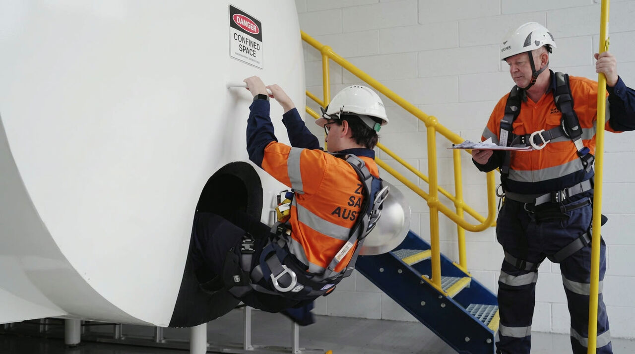 Perth, Lessons Offered, Checkout The Confined Space Training Course Of Zokal Australia