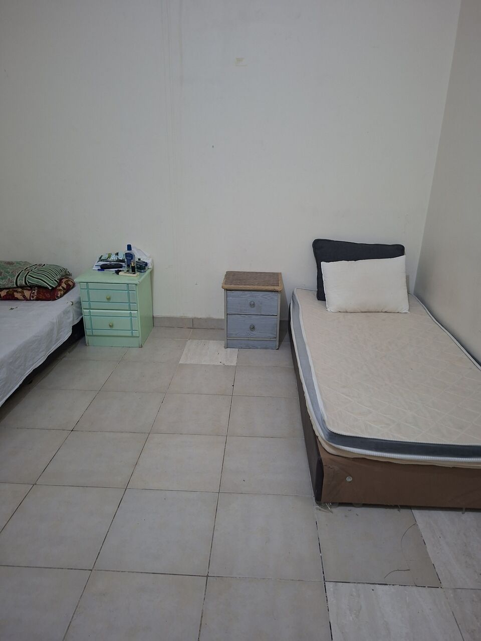 Ghirnatah, Bedspace For Rent, SAR 750/month,  Offering One Bed Space For Professionals