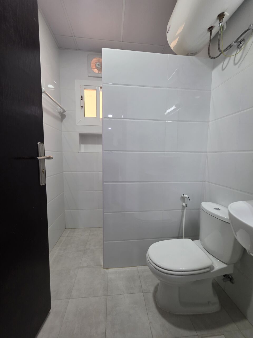 Adliya, Apartments, Flats, Houses & Villas, BHD 180/month,  1 BR,  #2BATHROOM Hall Kitchen Without Electricity Balcony Car Parking Brand New Building
