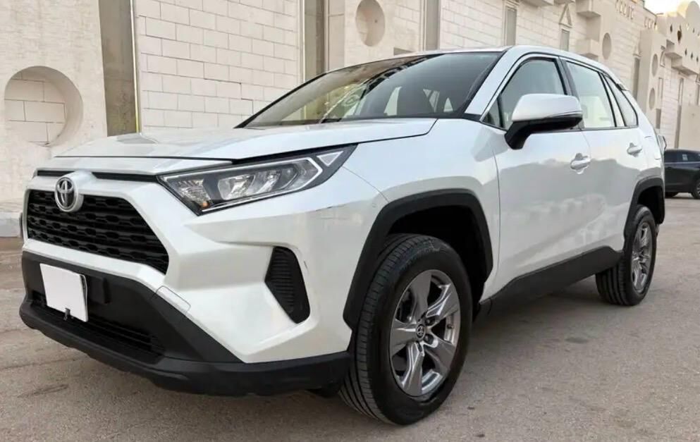 Riyadh, Vehicles, Cars & Trucks , SAR 78000,  TOYOTA RAV4,  2023,  Automatic,  105000 KM,  4X4 WHEEL DRIVE 2,0 LITER 1