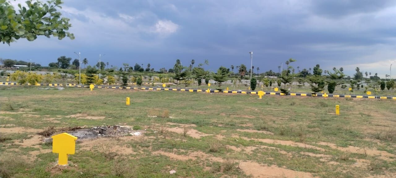 Hyderabad, Residential Plots, INR 28999,  350 Sq. Yard,  Your Dream Plot Awaits Hmda & Rera Approved High Growth Location Contact : 9010345526