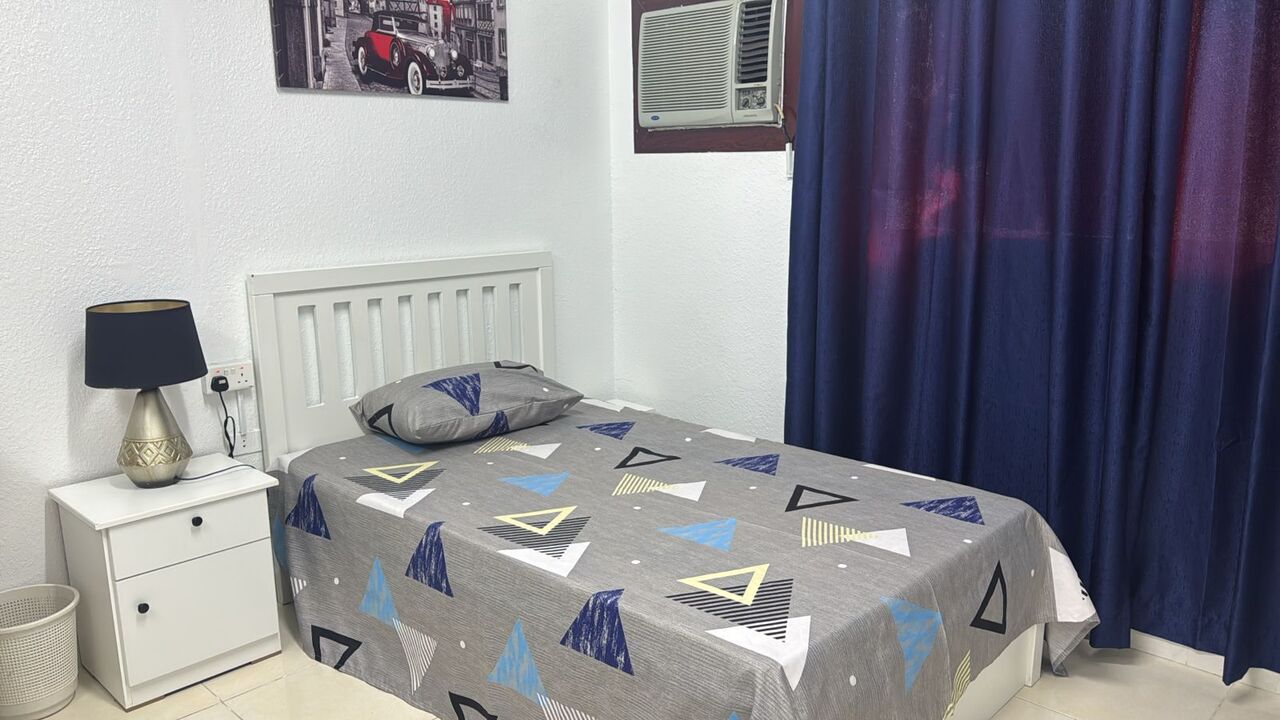Riyadh, Rooms for Rent, SAR 2300/month,  Furnished,  Single Rooms Available For Executive Bachelor