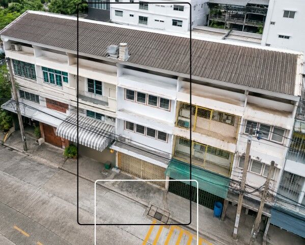Bangkok, Villas, THB 17999,  18 Sq. Feet,  Ratchadaphisek Intersection, Nonsi 200 M. Shophouse, 3 Floors, 18 Sq M., 3 Bedrooms, 3