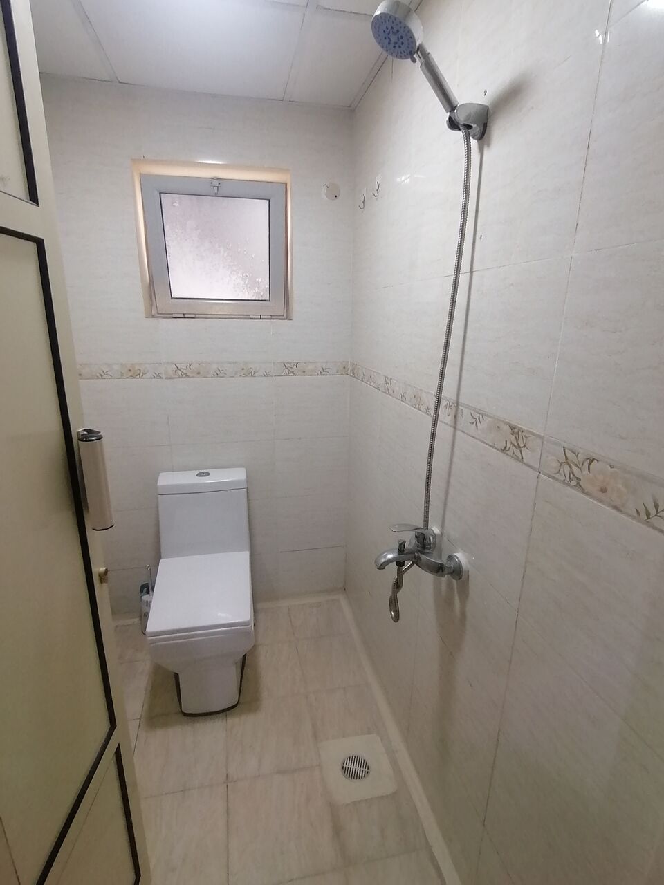 Busaiteen, Holiday/Vacation Rentals, BHD 20/day,  1 BR,  85 Sq. Meter,  Apartments For Daily Weekly Visitors