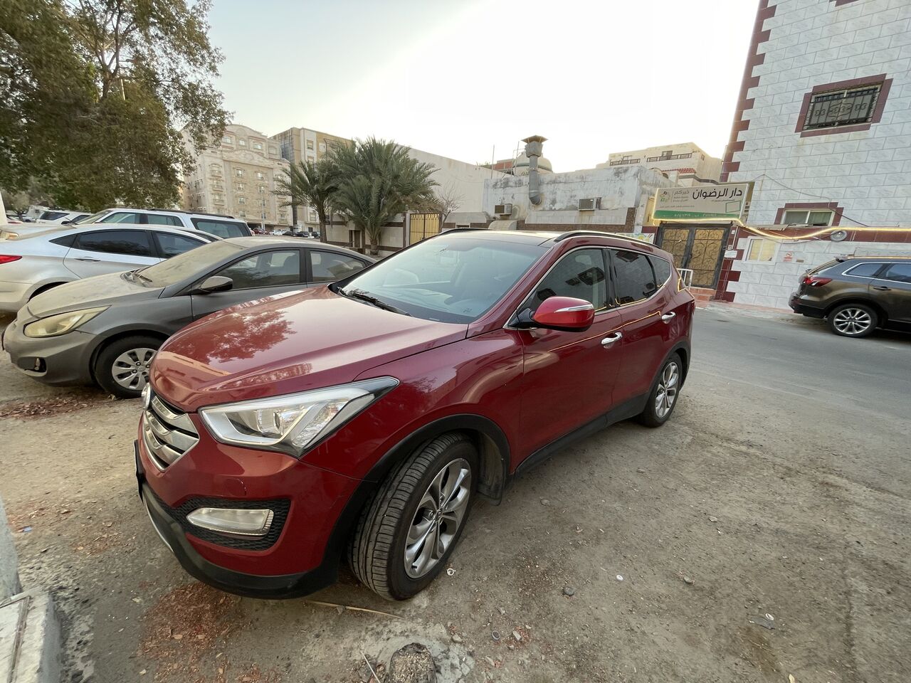 Jeddah, Vehicles, Cars & Trucks , SAR 1000,  Hyundai Santa Fe,  2013,  Automatic,  250000 KM,   , Selling As Is Where Is To Highest Bidder Next Week.