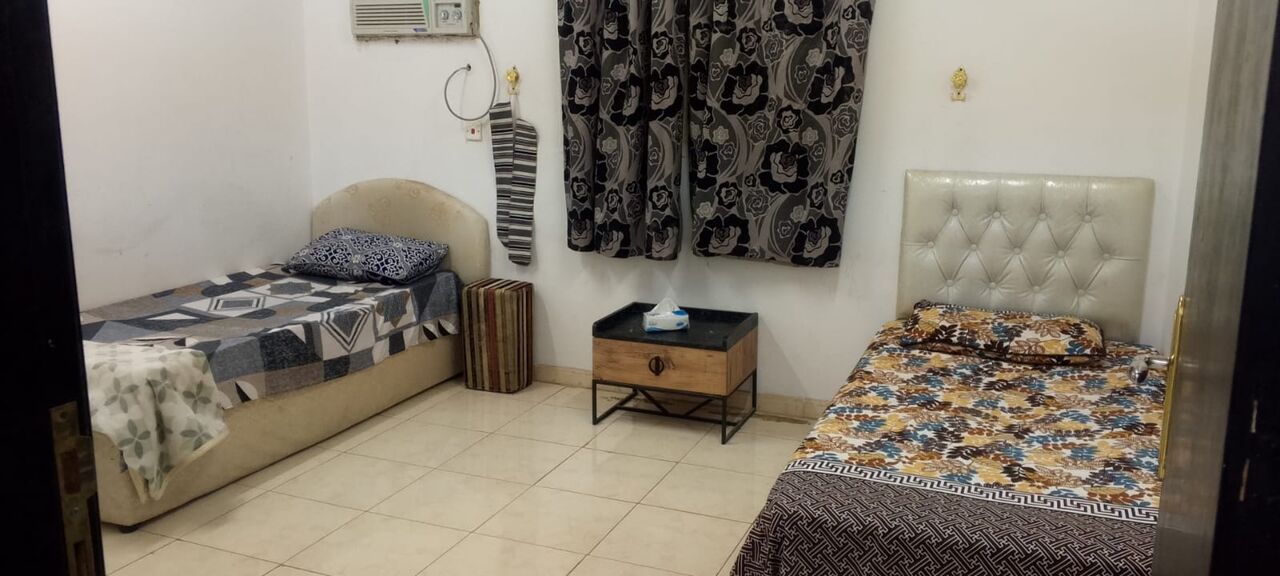 Riyadh, Apartments, Flats, Houses & Villas, SAR 1200/month,  Furnished,  1 BR,  Furnished Room For Rent Near Almalaz Metro Station (Bachelor Only)