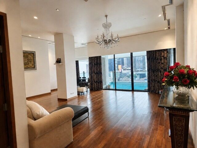 Bangkok, Real Estate For Sale, THB 37500000,  2 BR,  229 Sq. Meter,  Luxury Residence For Sale With Private Pool In The Heart Of Sukhumvit Le Raffine