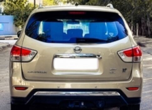 Manama, Vehicles, Cars & Trucks , Nissan Pathfinder,  2013,  Automatic,  100000 KM,    ( 7 Seater, Full Option )