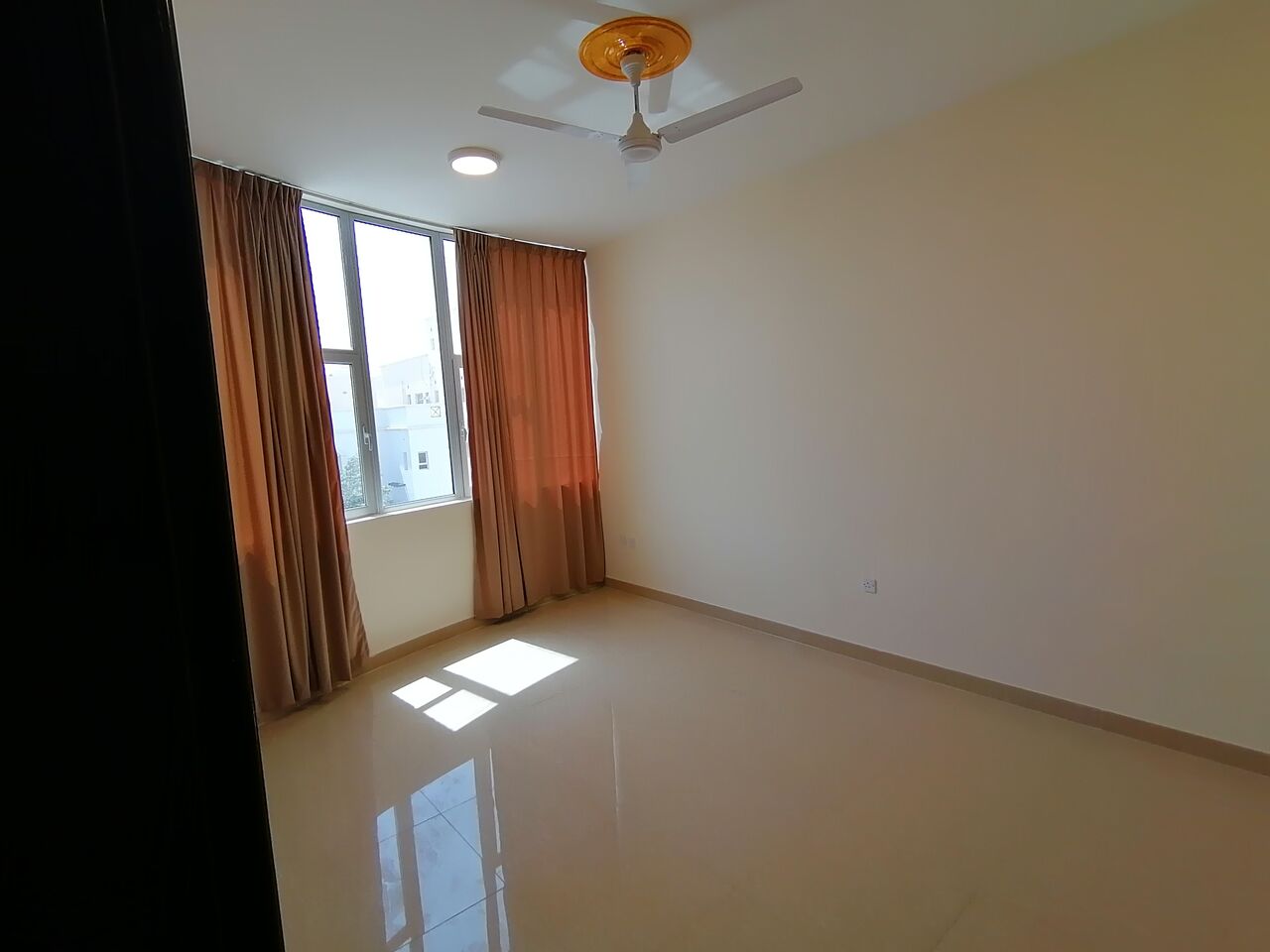 Busaiteen, Apartments, Flats, Houses & Villas, BHD 310/month,  2 BR,  100 Sq. Meter,  2 Bhk Luxury Semi Furnished Apartment Prime Location