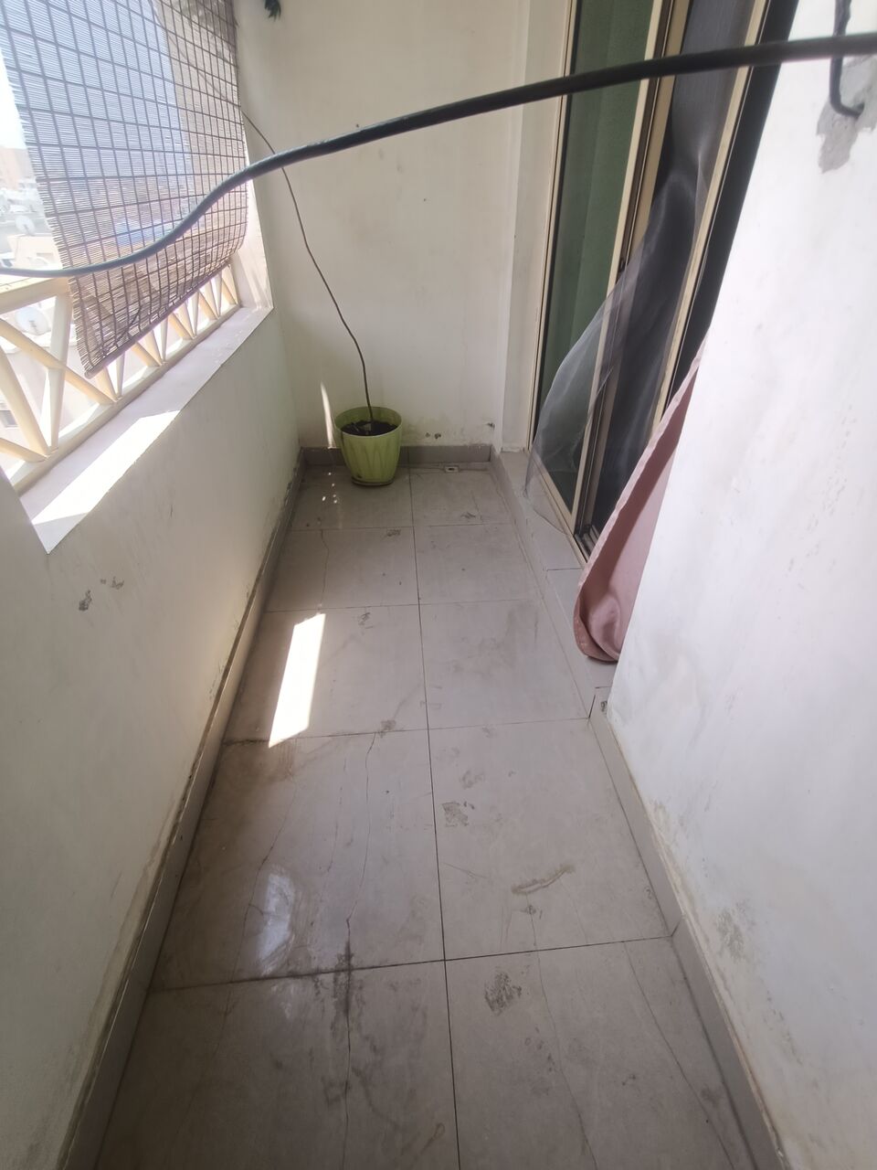 Gudaibiya, Apartments, Flats, Houses & Villas, BHD 200/month,  1 BR,  Semi Furnished Spacious 1 Bedroom Family Flat For Rent In Gudaibiya With Balcony