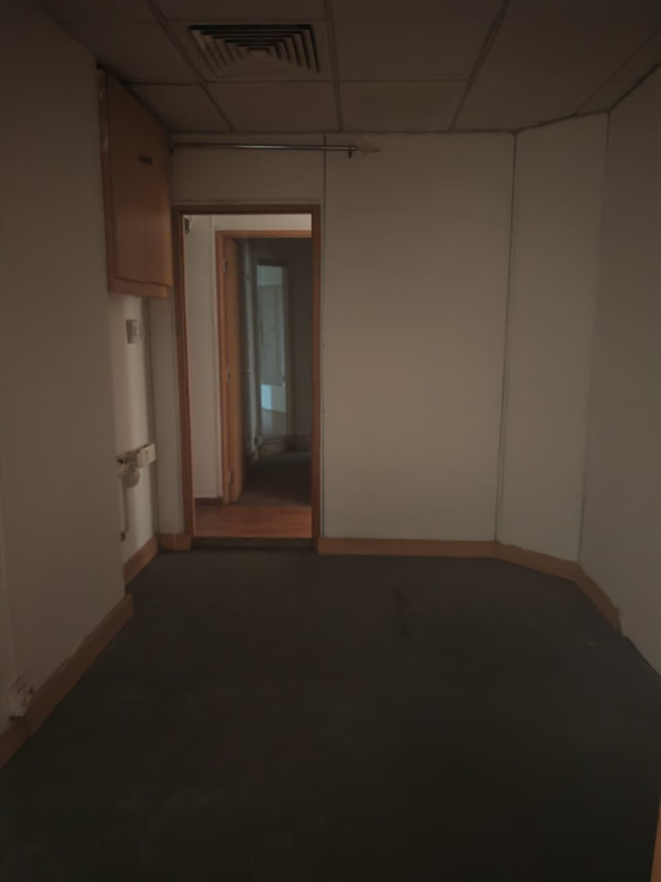 Deira, Offices, AED 105000,  1170 Sq. Feet,  Office For Rent In Abu Hail Deira | 1,170 Sq Ft | Commercial Office With Parking