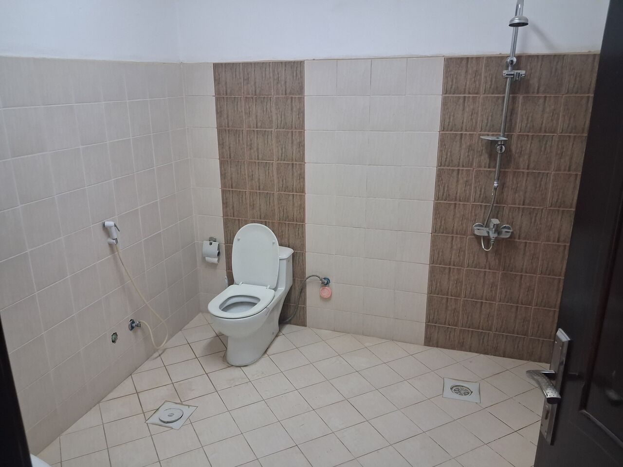 Riyadh, Apartments, Flats, Houses & Villas, SAR 30000/year,  2 BR,  Family Apartment Available In Ulaysha (Alisha)