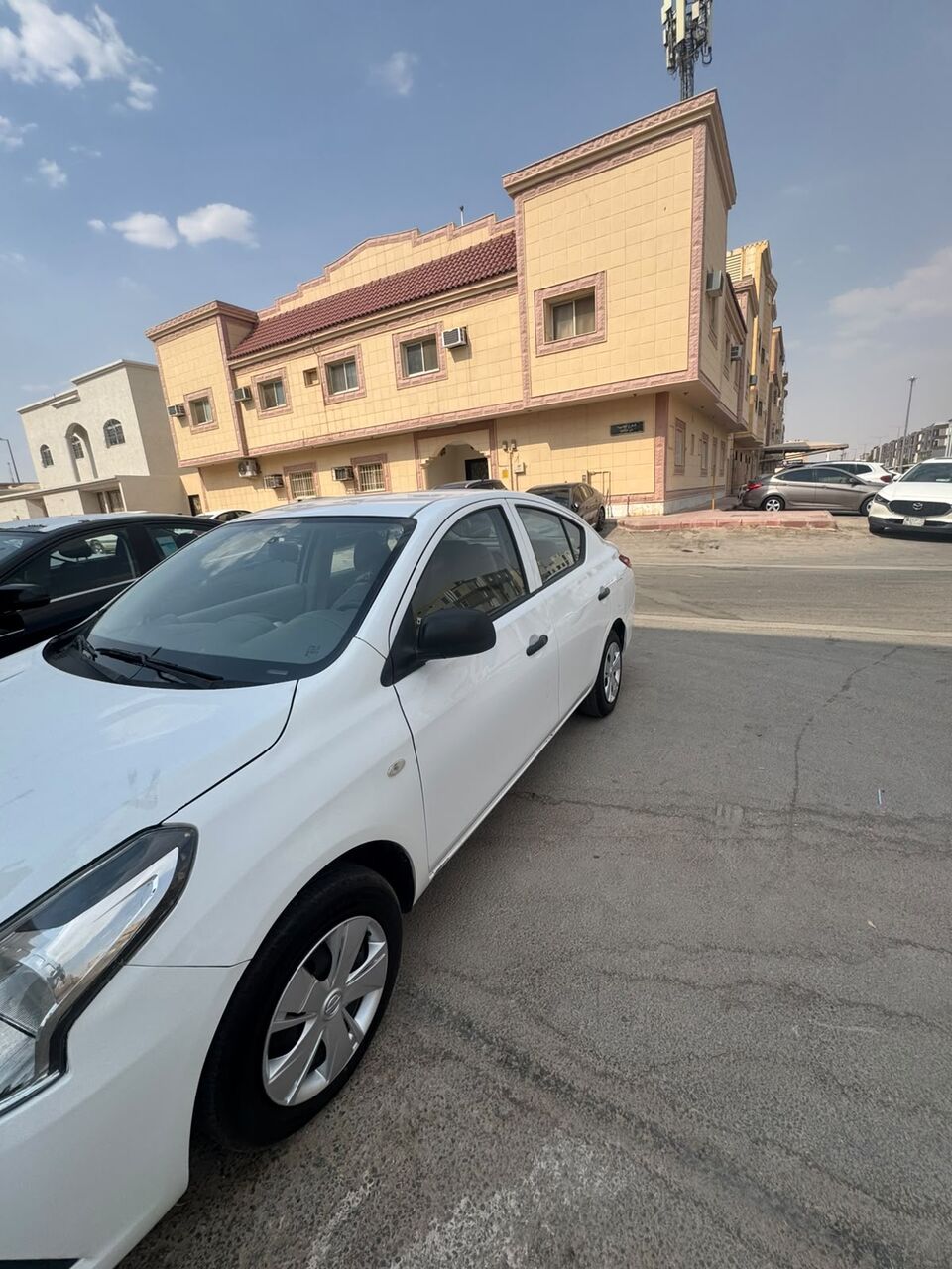 Riyadh, Vehicles, Cars & Trucks , SAR 20000,  Nissan Sunny,  2016,  Automatic,  90400 KM,