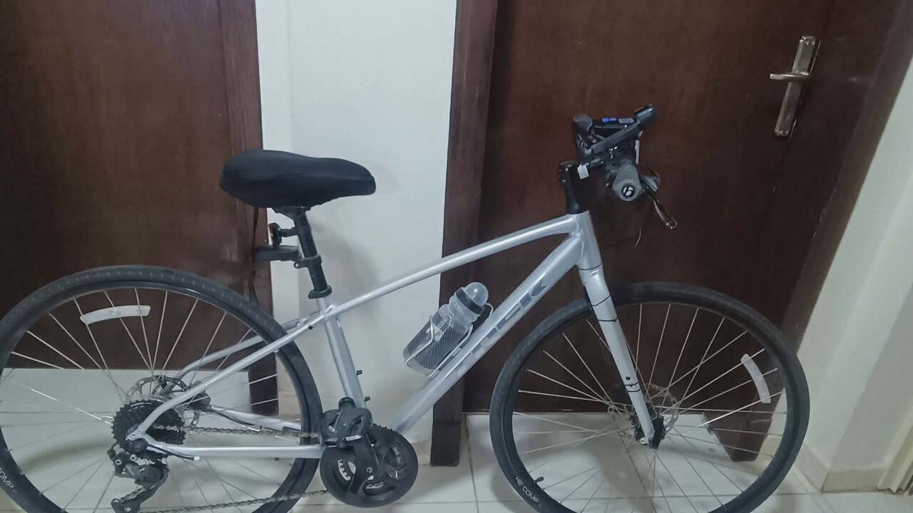 Dammam, Bicycles, SAR 1600,  Selling FX2 Disk Hybrid Bicycle