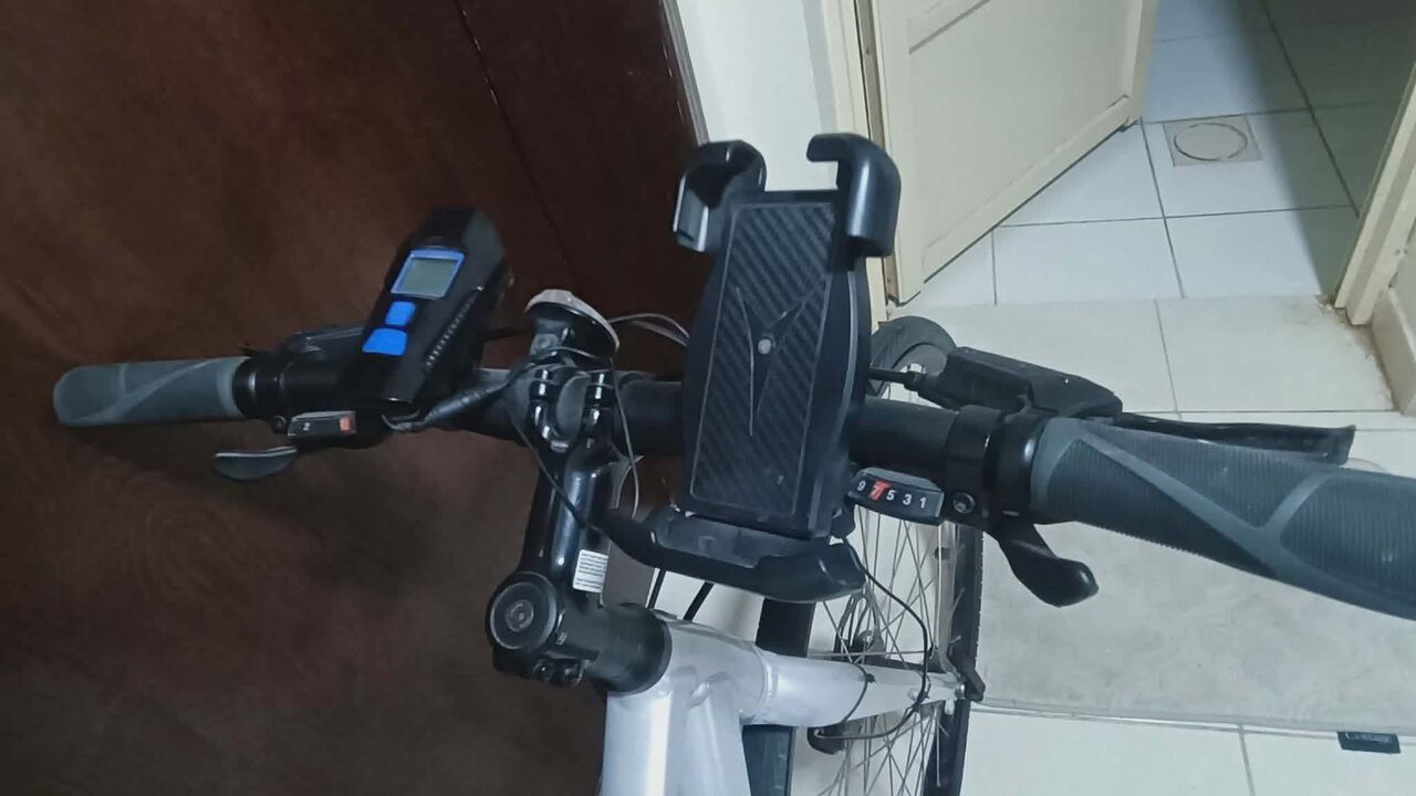 Dammam, Bicycles, SAR 1600,  Selling FX2 Disk Hybrid Bicycle