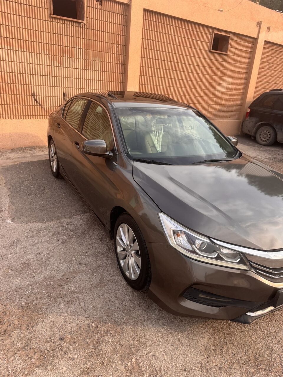 Al Naseem, Vehicles, Cars & Trucks , SAR 28000,  اكورد,  2015,  Automatic,  302 KM,