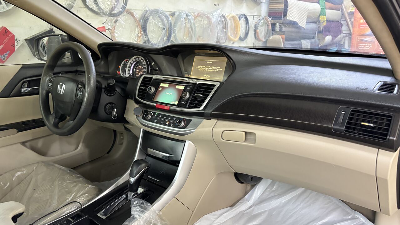 Al Naseem, Vehicles, Cars & Trucks , SAR 28000,  اكورد,  2015,  Automatic,  302 KM,