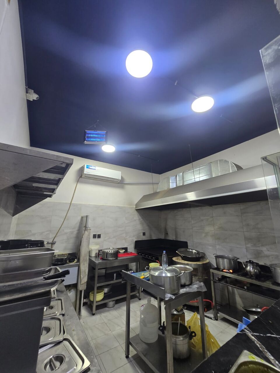 Riyadh, Shops, SAR 26000,  Small Restaurant For Rent