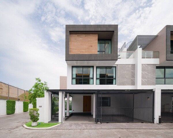 Bangkok, Real Estate For Sale, THB 36900000,  3 BR,  53 Sq. Feet,  Luxury Pool Villa For Sale, Prime Nine Ekamai, New House, Ready To Move In, 3 Bedrooms,