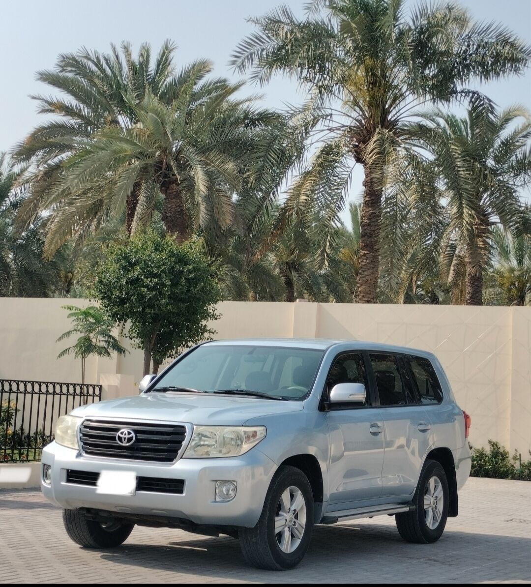 Manama, Vehicles, Cars & Trucks , Toyota Land Cruiser,  2014,  Automatic,  194000 KM,    V6