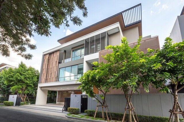 Bangkok, Real Estate For Sale, THB 49990000,  5 BR,  113 Sq. Feet,  3-story Detached House, The Gentry Village, Vibhavadi, Soi Vibhavadi 62, Corner House,
