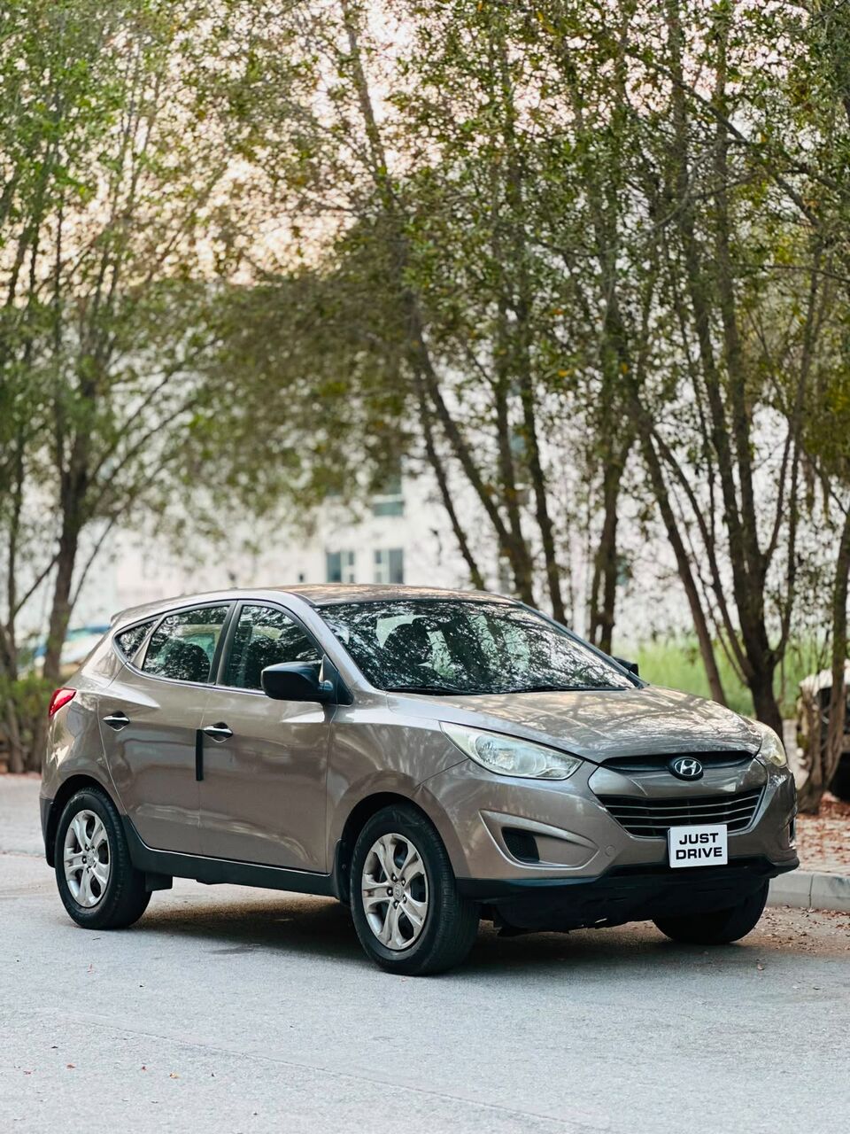 Segaya, Vehicles, Cars & Trucks , BHD 2350,  Hyundai Tucson,  2013,  Automatic,  211000 KM,    MODEL WELL MAINTINED USED SUV CALL OR WHATSAPP ON 35400768 ,33665080