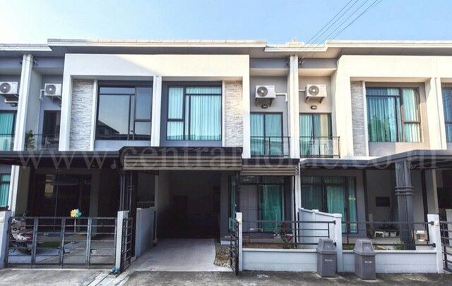 Bangkok, Real Estate For Sale, THB 2890000,  3 BR,  19 Sq. Feet,  Special Price For Townhome Grand Pleno Watcharapol-Sukapiban 5, Good Location, Complete