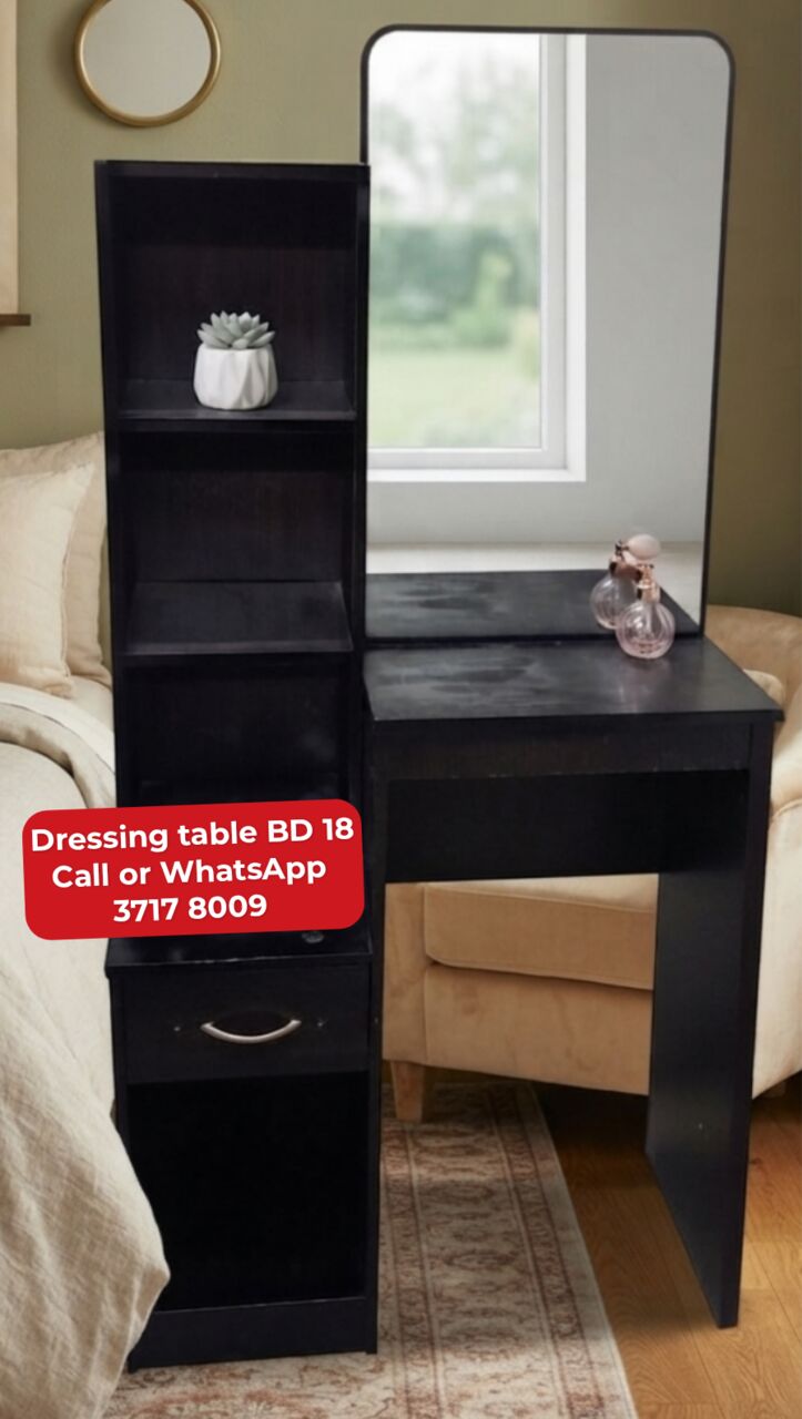 Manama, Furniture, BHD 18,  🌐🌍Dressing Table In Good Condition For Sale With Delivery