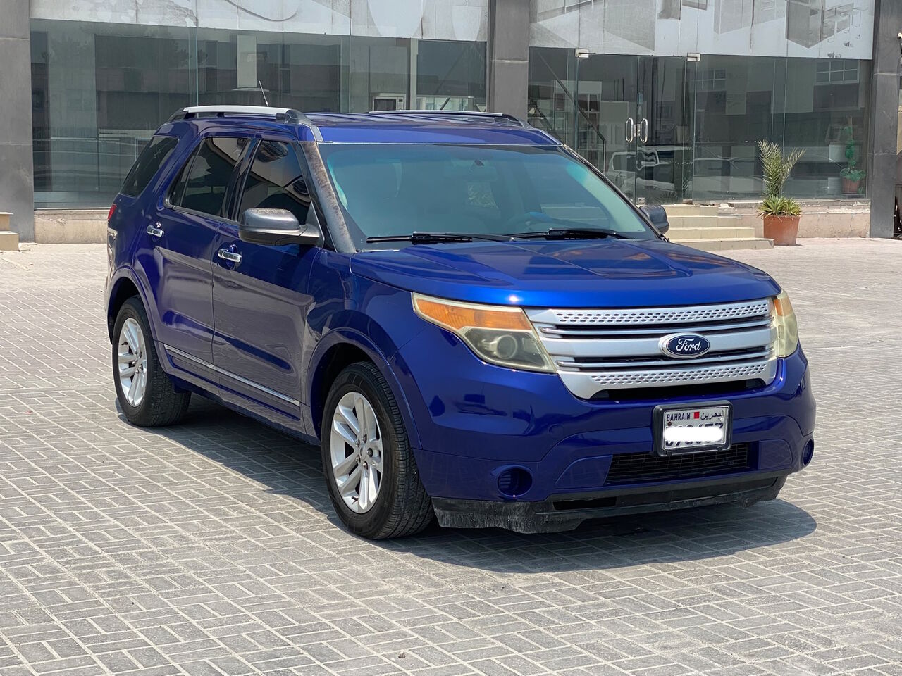 Manama, Vehicles, Cars & Trucks , BHD 2300,  Ford Explorer,  2014,  Automatic,  227850 KM,     (Blue)