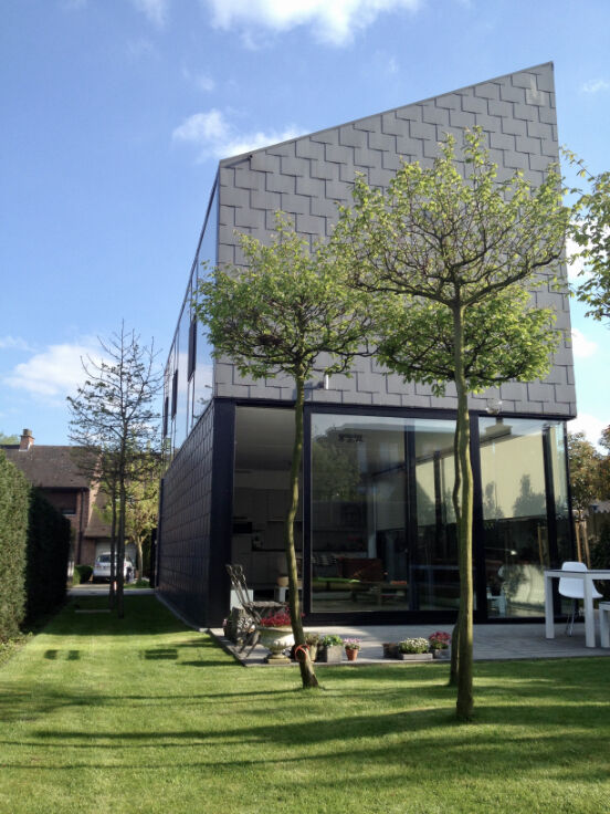 Brussels, Apartments, Flats, Houses & Villas, EUR 1750/month,  2 BR,  Detached Architect-designed Home With 2 Bedrooms And Garden To Rent