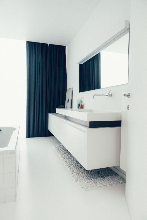 Brussels, Apartments, Flats, Houses & Villas, EUR 1750/month,  2 BR,  Detached Architect-designed Home With 2 Bedrooms And Garden To Rent