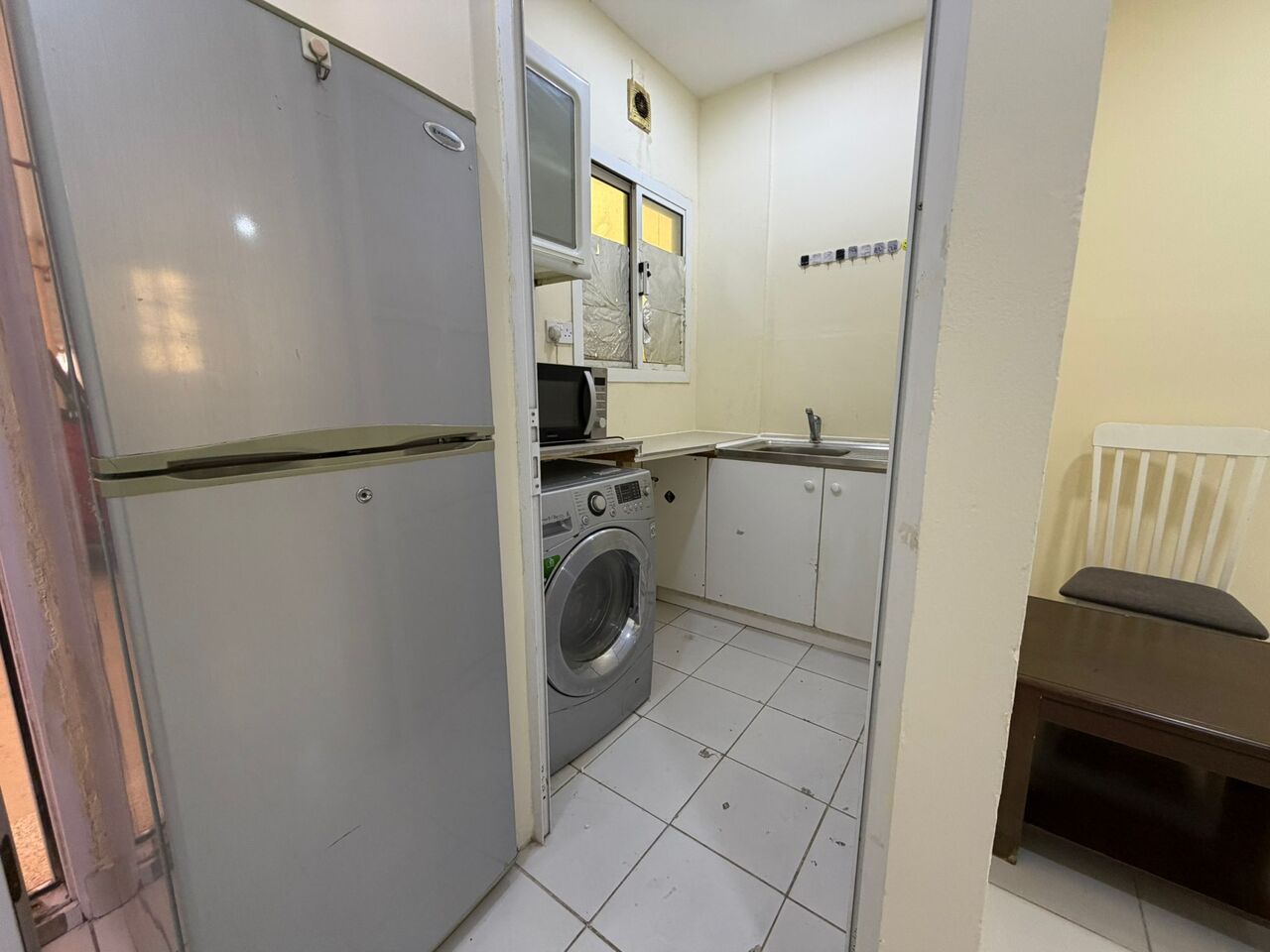 Hoora, Apartments, Flats, Houses & Villas, BHD 160/month,  Studio,  Semi-Furnished Studio Apartment For Rent In Hoora