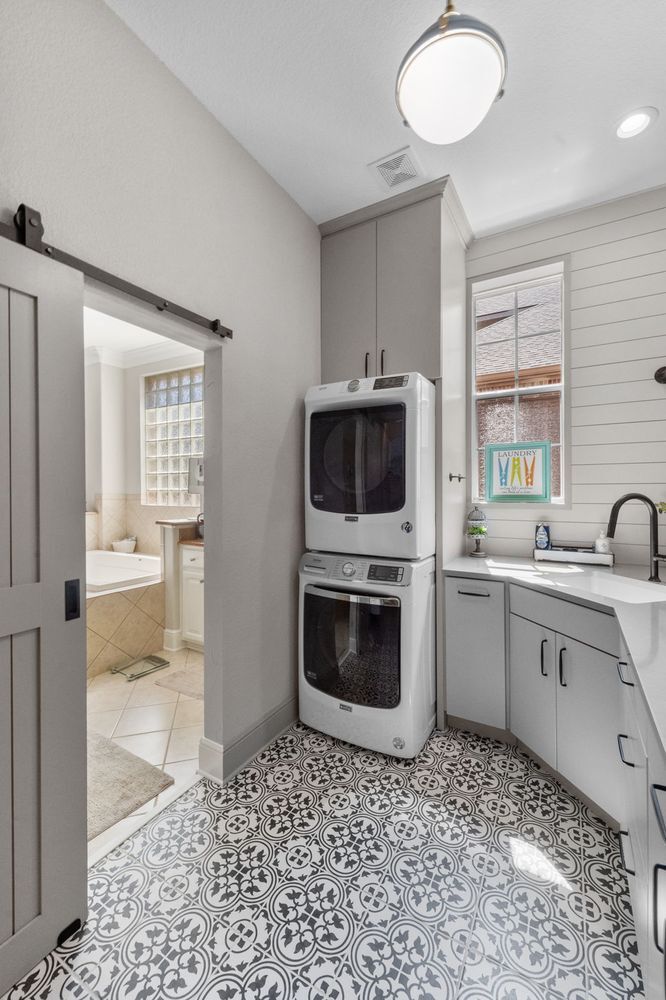 New York, Businesses For Sale, Elite Remodeling