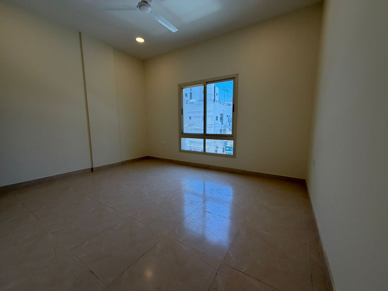 Umm Al Hassam, Apartments, Flats, Houses & Villas, BHD 200/month,  2 BR,  Unfurnished Apartment For Rent In Um Al Hassam