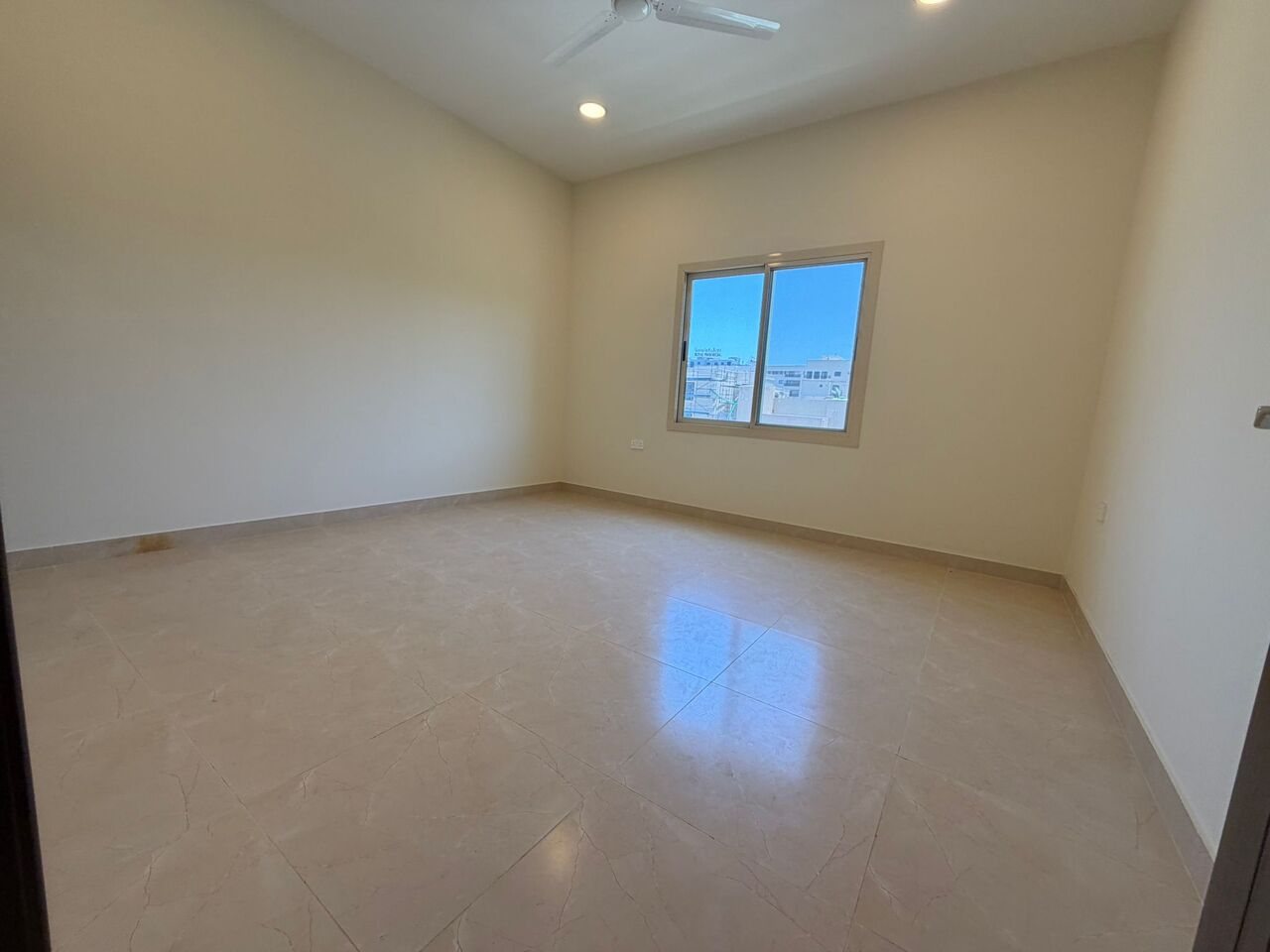 Umm Al Hassam, Apartments, Flats, Houses & Villas, BHD 250/month,  3 BR,  Brand New 3BR Unfurnished Apartment For Rent In Um Al Hassam