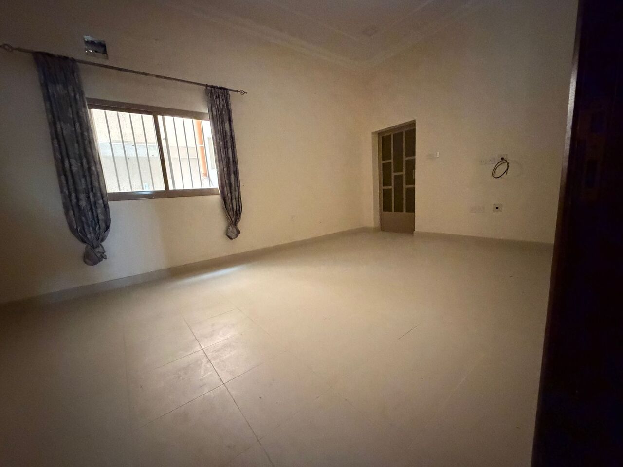 Tubli, Apartments, Flats, Houses & Villas, BHD 200/month,  2 BR,  Semi-Furnished Apartment For Rent In Tubli