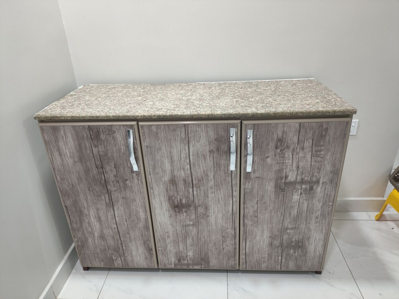 Jubail, Household Items, SAR 350,  Kitchen Cabinet