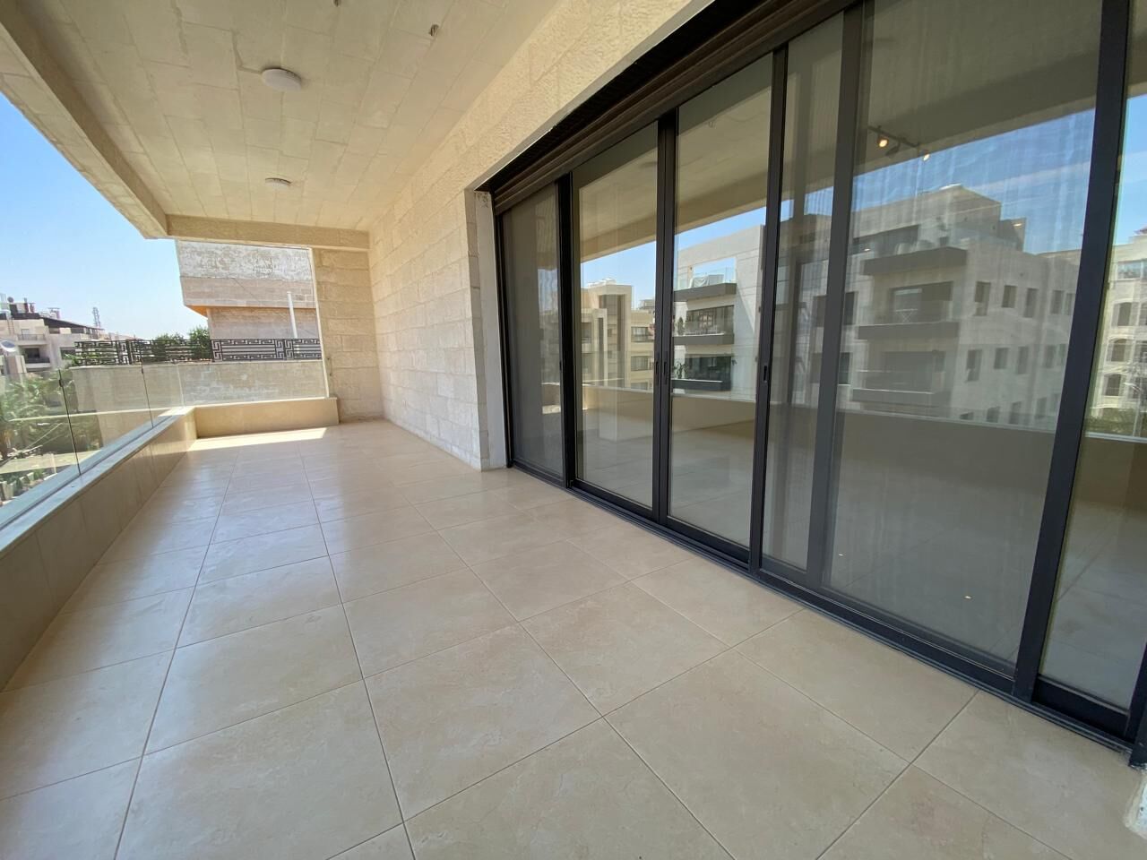 Abdoun, Apartments, Flats, Houses & Villas, JOD 22000/year,  4 BR,  320 Sq. Meter,  Apartments For Rent In Abdoun