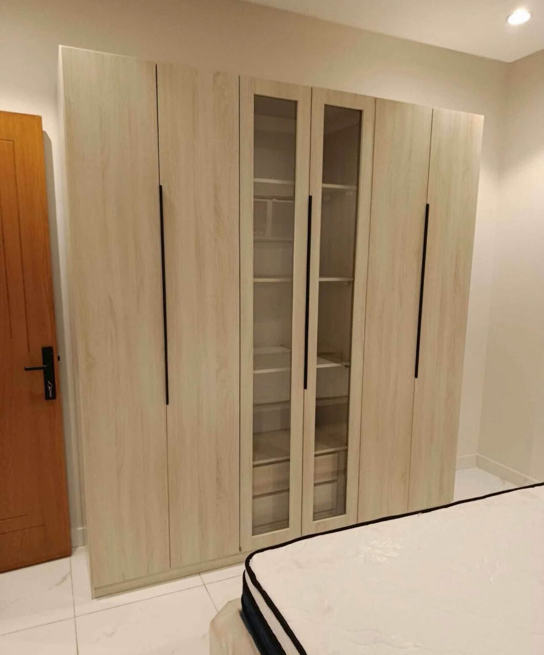 Jeddah, Furniture, SAR 2,  Complete Bedroom Furniture Sets &ndash; Stylish & Affordable
