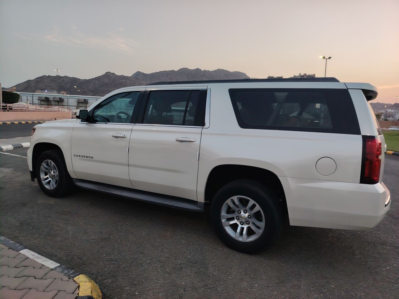 Makkah, Vehicles, Cars & Trucks , SAR 69000,  Chevrolet Suburban,  2015,  Automatic,  278000 KM,