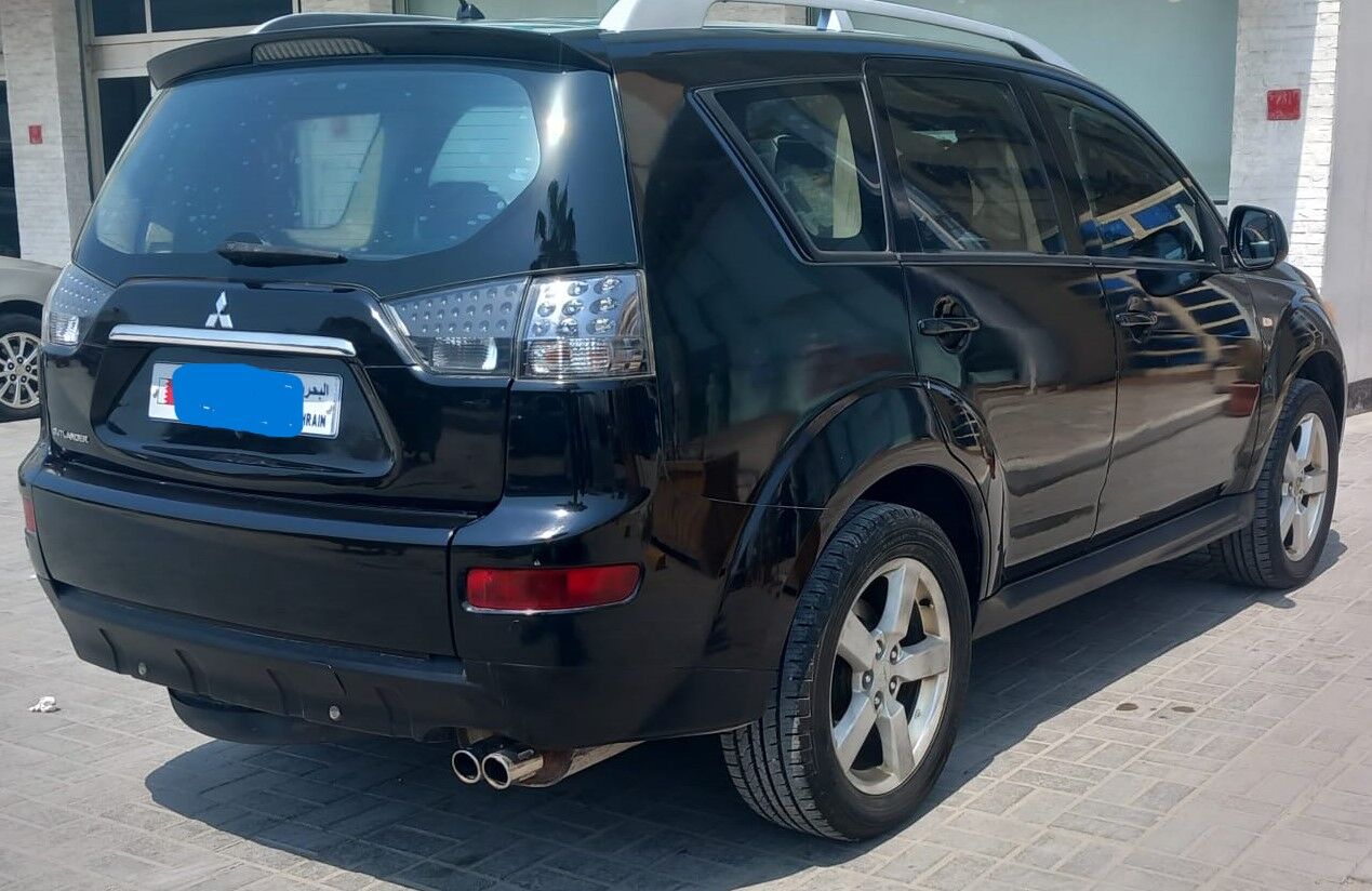 Manama, Vehicles, Cars & Trucks , BHD 1650,  Mitsubishi Outlander,  2009,  Automatic,  266 KM,  Just Buy And Drive
