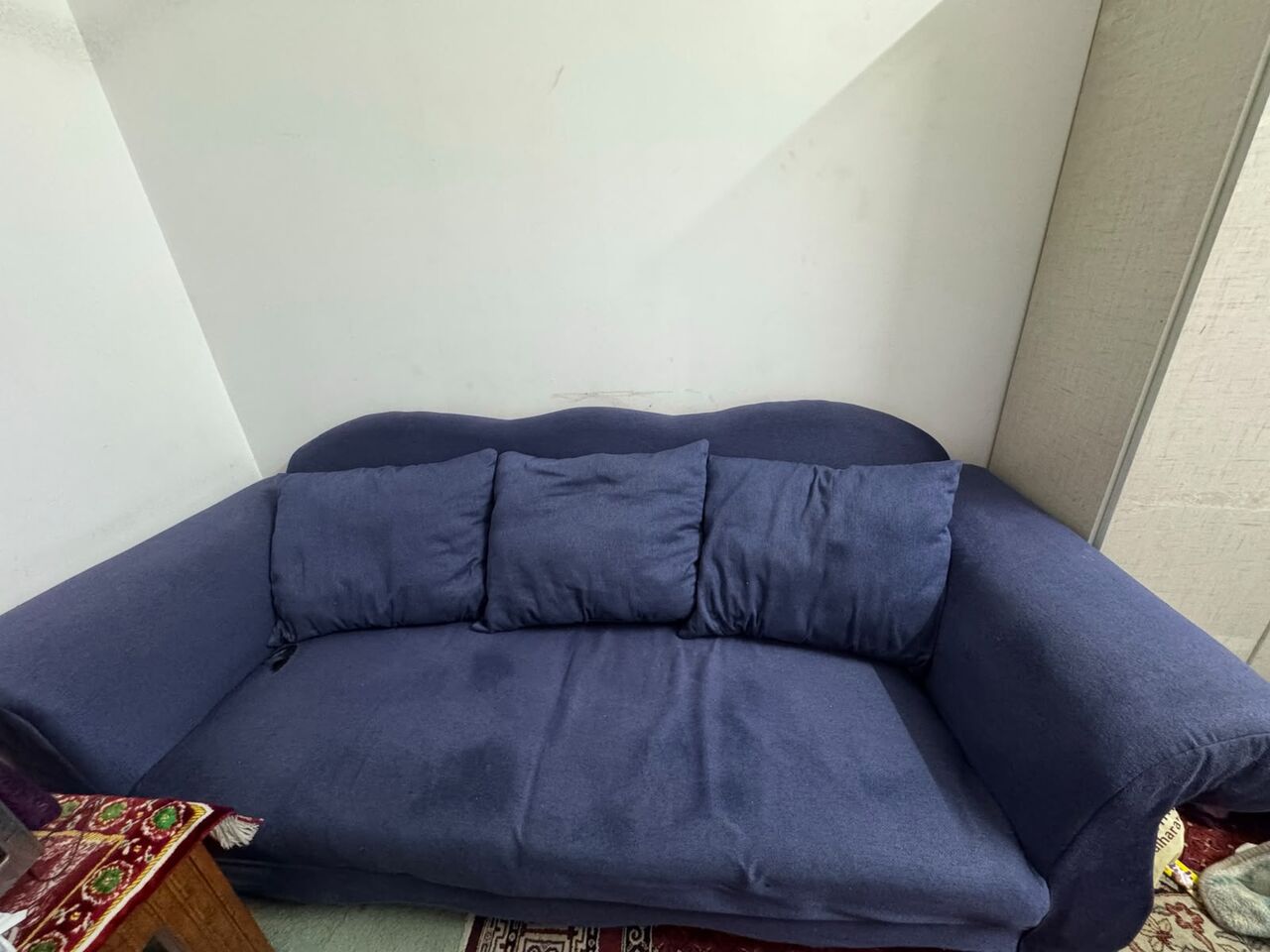 Riyadh, Household Items, SAR 400,  Urgent 7-Seater Sofa Set + Center Table For Sale (Throw Away Price SAR 400)