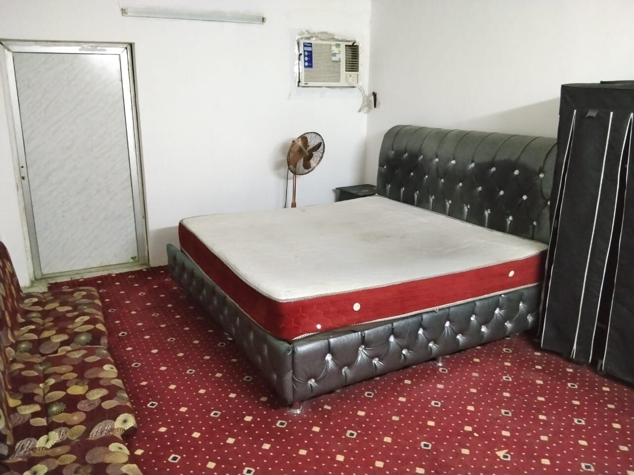 Hara, Rooms for Rent, SAR 850/month,  20 Sq. Meter,  Room For Educated Person
