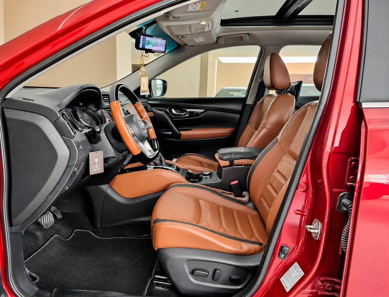 Jeddah, Vehicles, Cars & Trucks , SAR 54500,  Nissan X-Trail,  2019,  Automatic,  233000 KM,   SL |  |4x4| Metallic Red|نيسان إكس-تريل